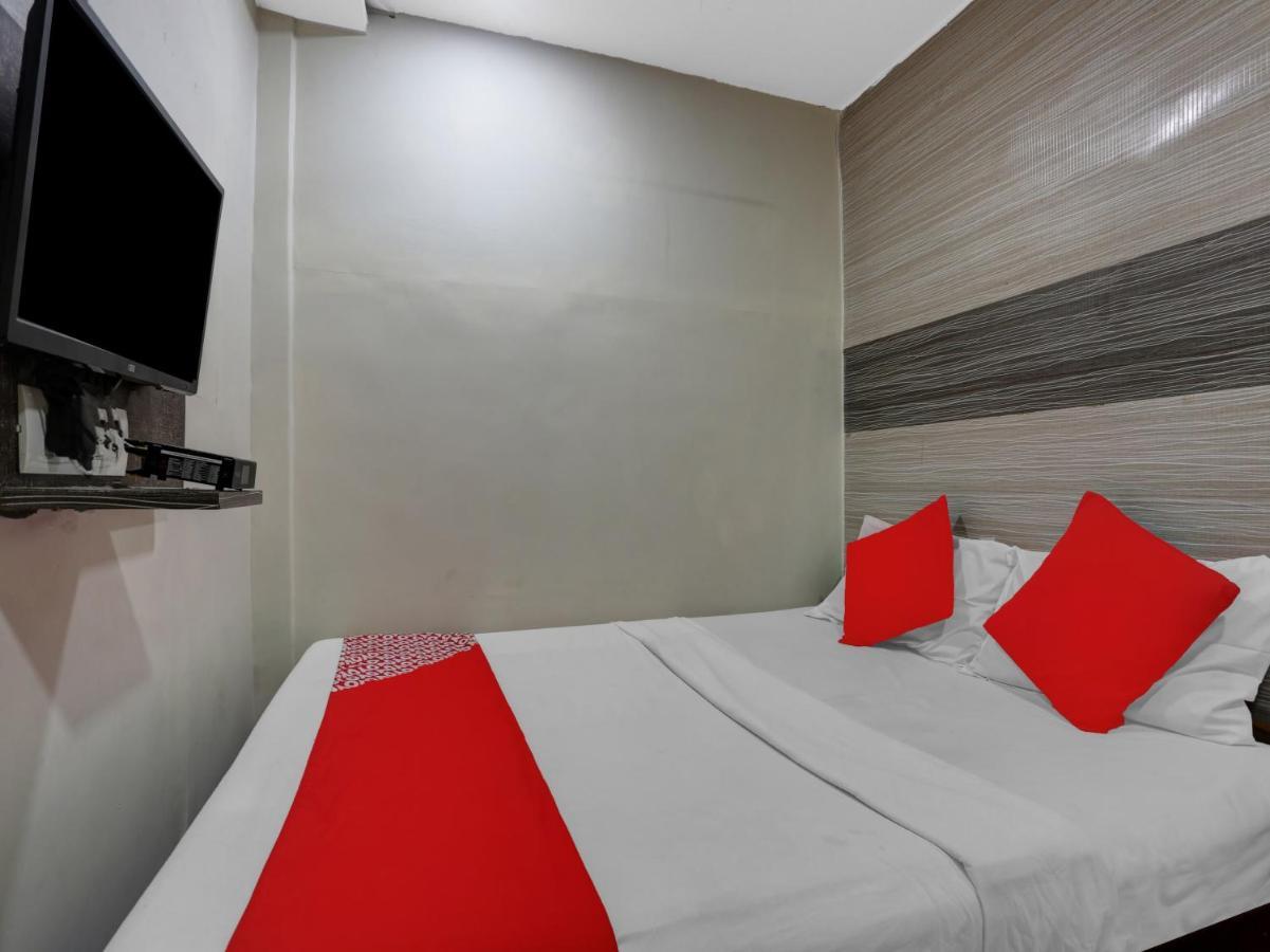 Oyo 84398 Maroshi Residency Bombaj Zewnętrze zdjęcie